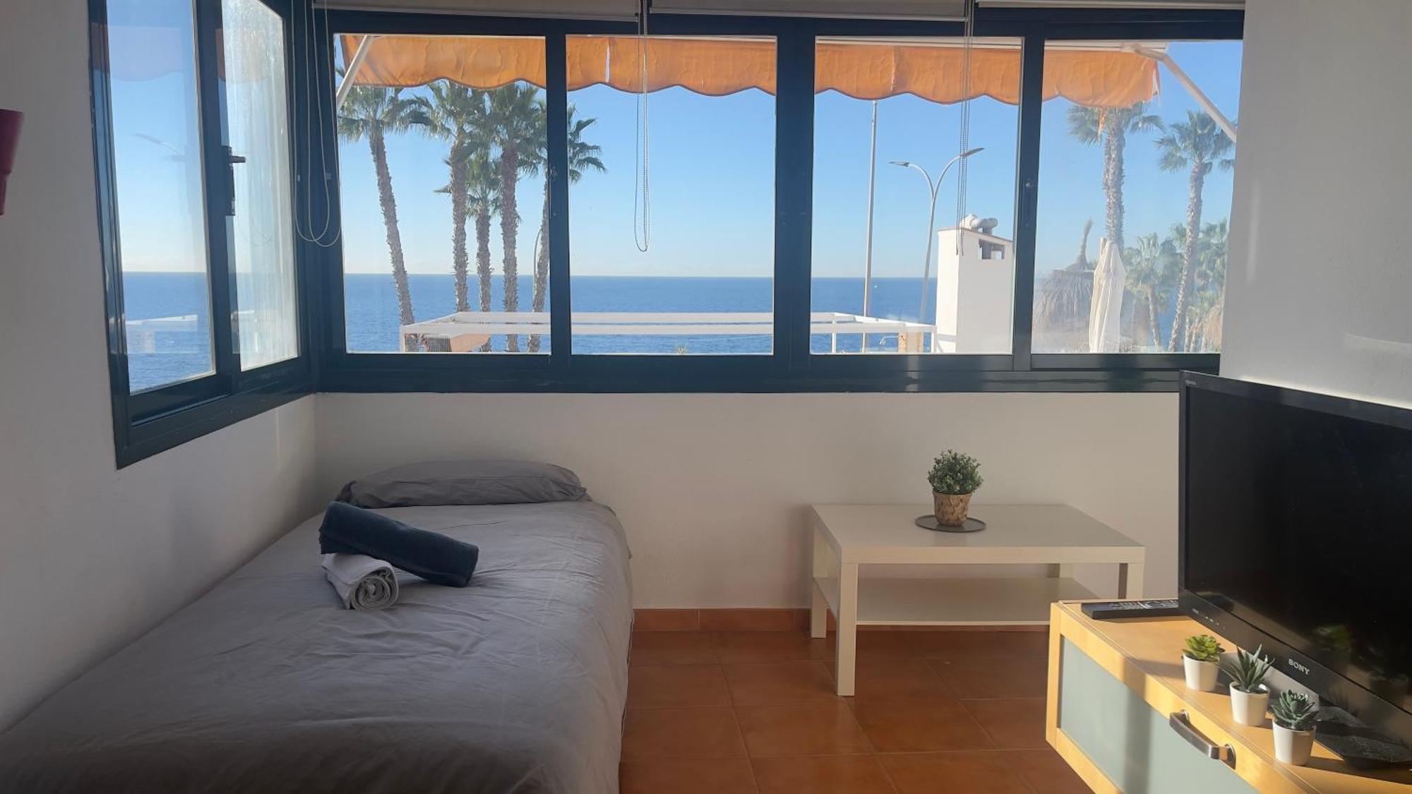 Sunset Ocean View In Malaga Beach Exterior foto